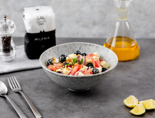 ENSALADA GRIEGA CON LENTEJAS Y SAL FINA DE MESA MILENIA