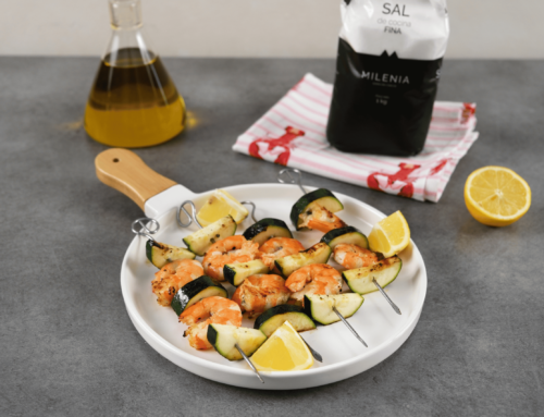 BROCHETAS DE CALABACÍN Y LANGOSTINOS CON SAL MILENIA